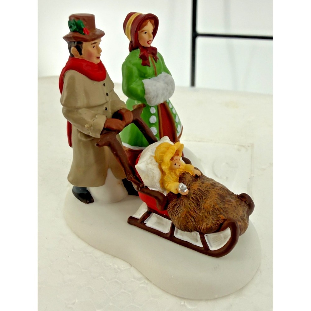 Department 56 Dickens Village To The Manor Born‎ Family Sled Scene #799945